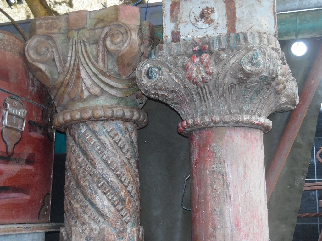Antiek Pilaar/zuil op hardstenen sokkel uit India Uniek., Ophalen