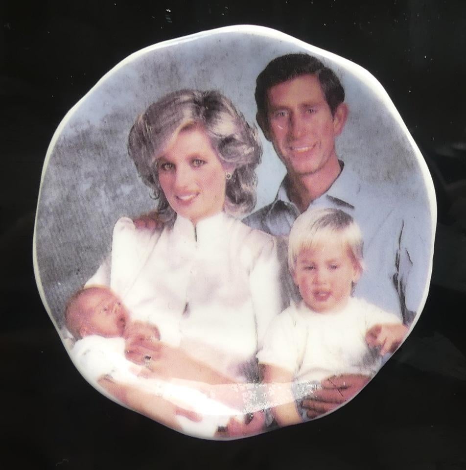 Charles & Diana schaaltje geboorte prins Harry prince, Verzamelen, Koninklijk Huis en Royalty, Ophalen of Verzenden, Gebruikt