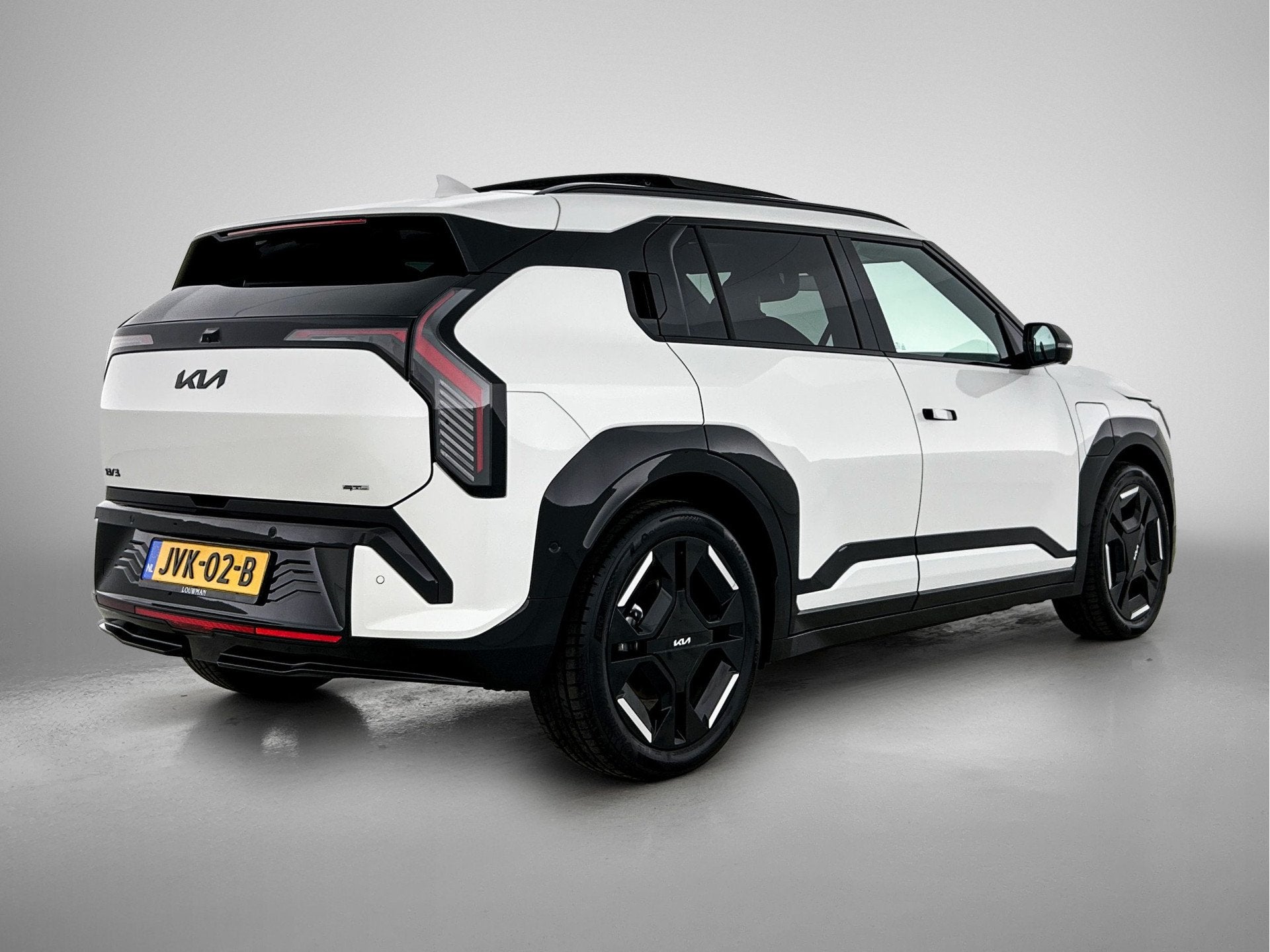 Kia EV3 GT-PlusLine 81.4 kWh Stoelverwarming | Stoelverkoeli, Auto's, Kia, Zwart, Kia Top Selectie, 204 pk, 1000 kg