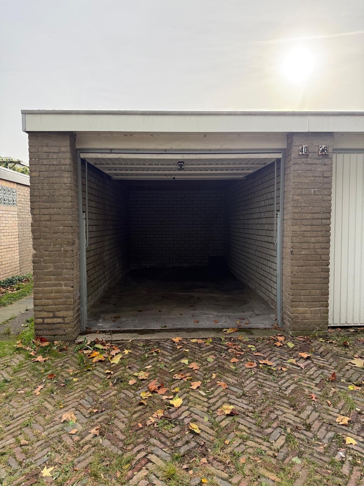 Garagebox Breda 16m2, Huizen en Kamers, Noord-Brabant