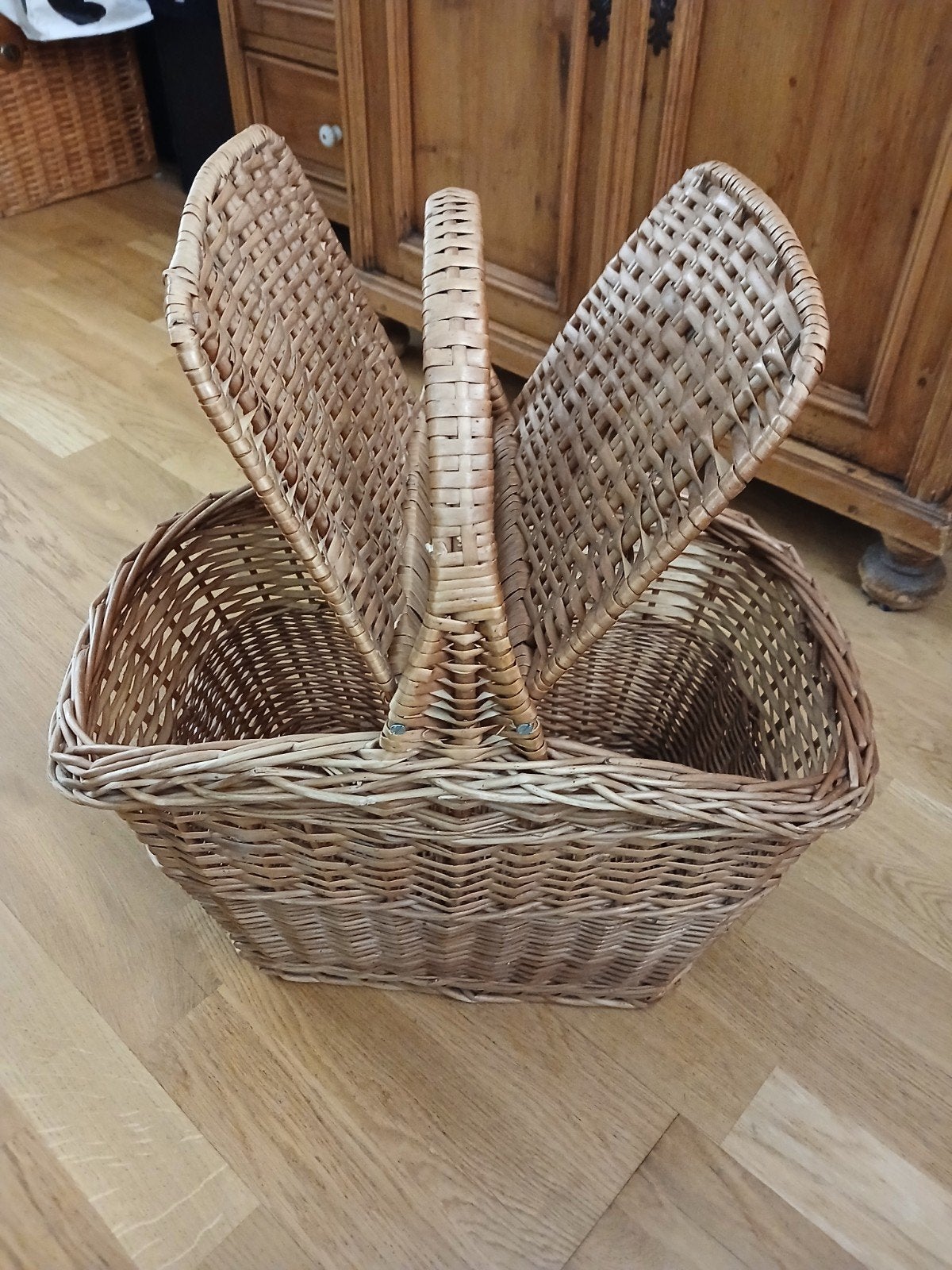 Vintage rieten picknickmand - Zo goed als nieuw, Ophalen of Verzenden, Zo goed als nieuw, Zonder inhoud