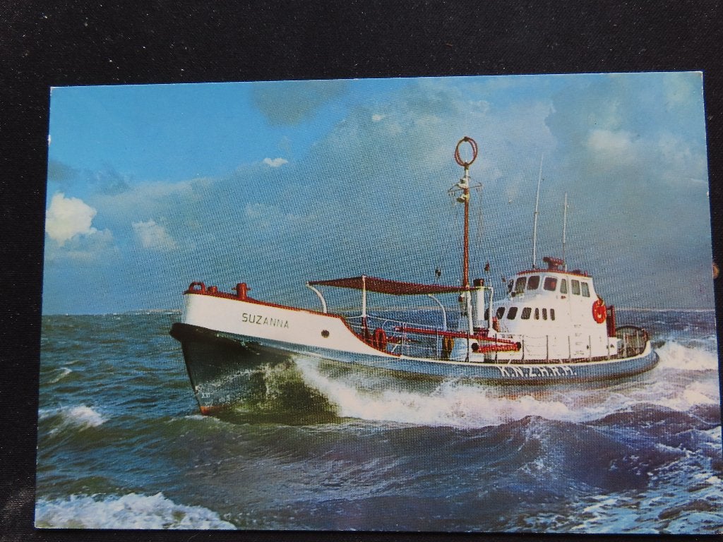 ansichtkaart reddingboot "Suzanna" KNRM, Verzamelen, Ophalen of Verzenden, Motorboot, Kaart, Foto of Prent