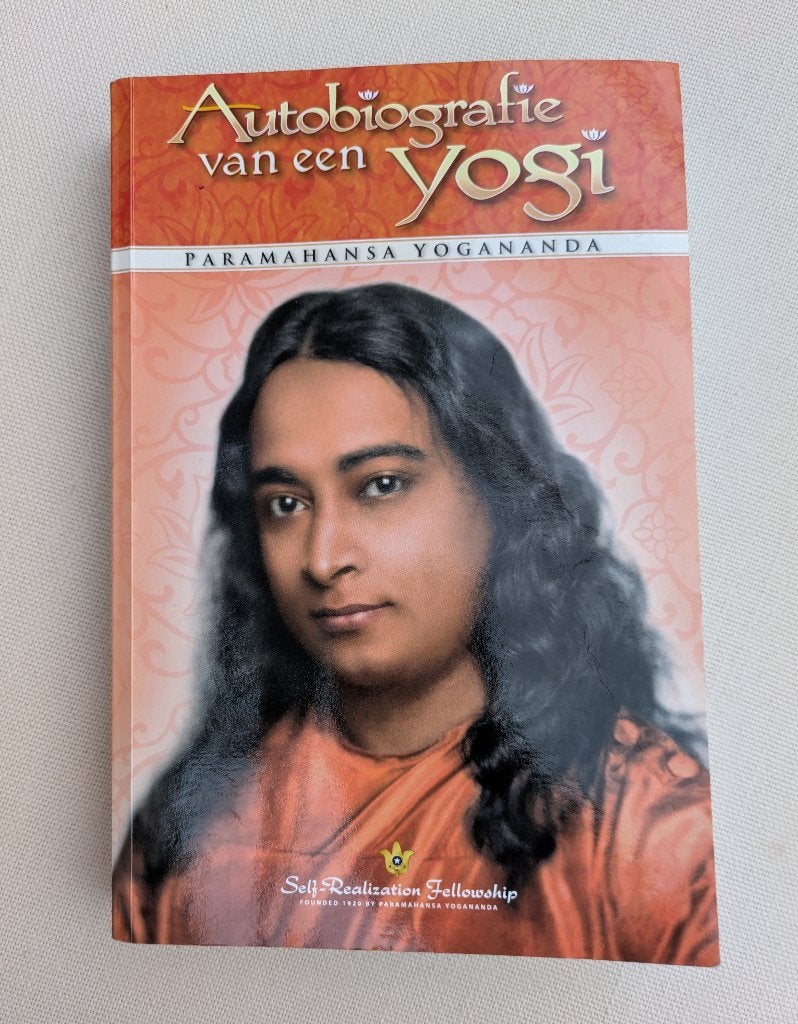 Autobiografie van een yogi, Ophalen of Verzenden, Zo goed als nieuw, Spiritualiteit algemeen, Overige typen