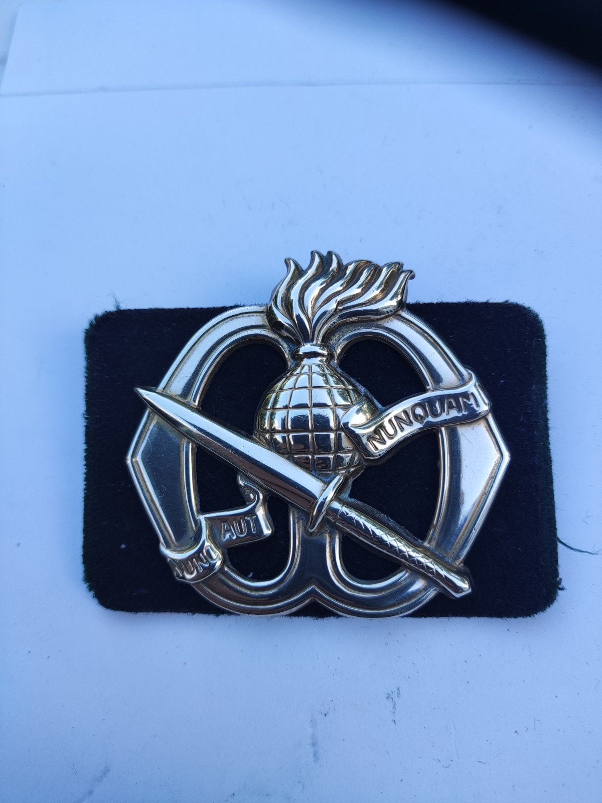 Prachtig KCT embleem, Ophalen of Verzenden, Landmacht, Nederland, Embleem of Badge