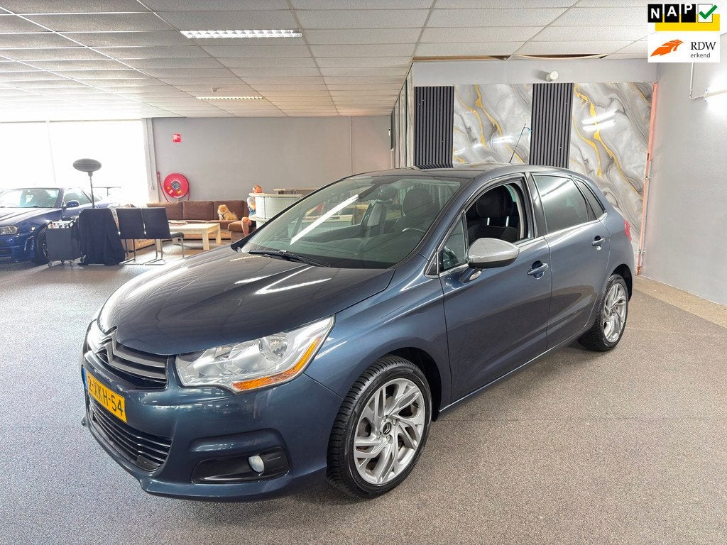 Citroen C4 1.2 PureTech Exclusive Apk Nieuw,1e EigenaarDeale, Voorwielaandrijving, Stof, Blauw, Origineel Nederlands