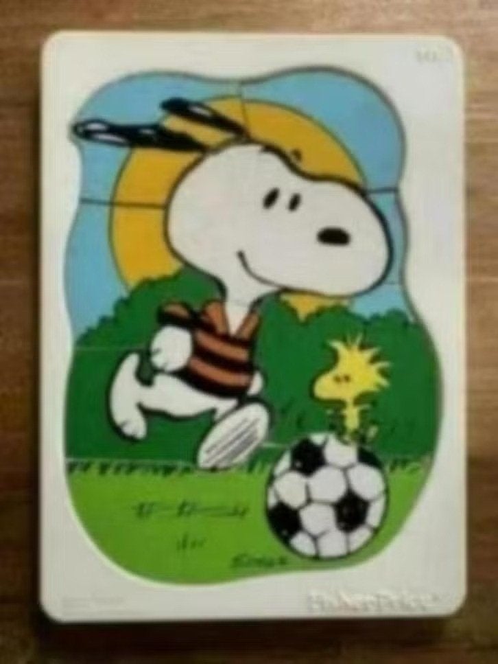 Fischer- price: houten puzzel,peanuts character Snoopy 1965, Ophalen of Verzenden, Snoopy, Zo goed als nieuw