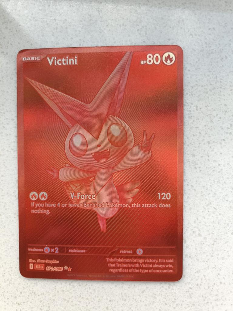 Victini 171/086 V-Force Pokémon Kaart - Rood Foil, Ophalen, Zo goed als nieuw, Losse kaart, Foil