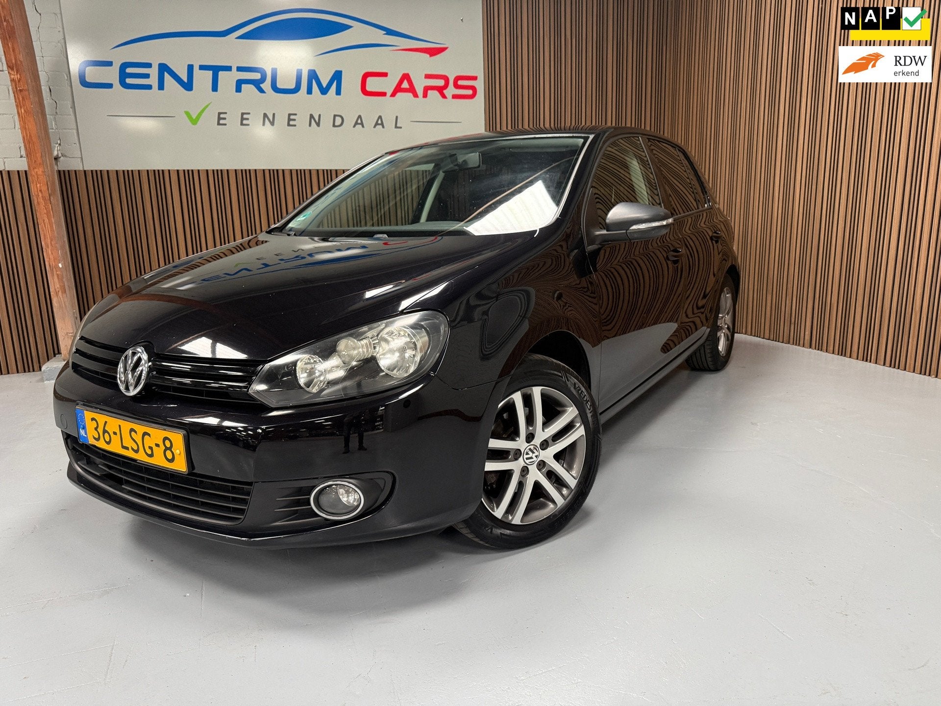 Volkswagen Golf 1.2 TSI Tour, Trekhaak, Pioneer DVD NAVI, AP, Voorwielaandrijving, Euro 5, Stof, Gebruikt
