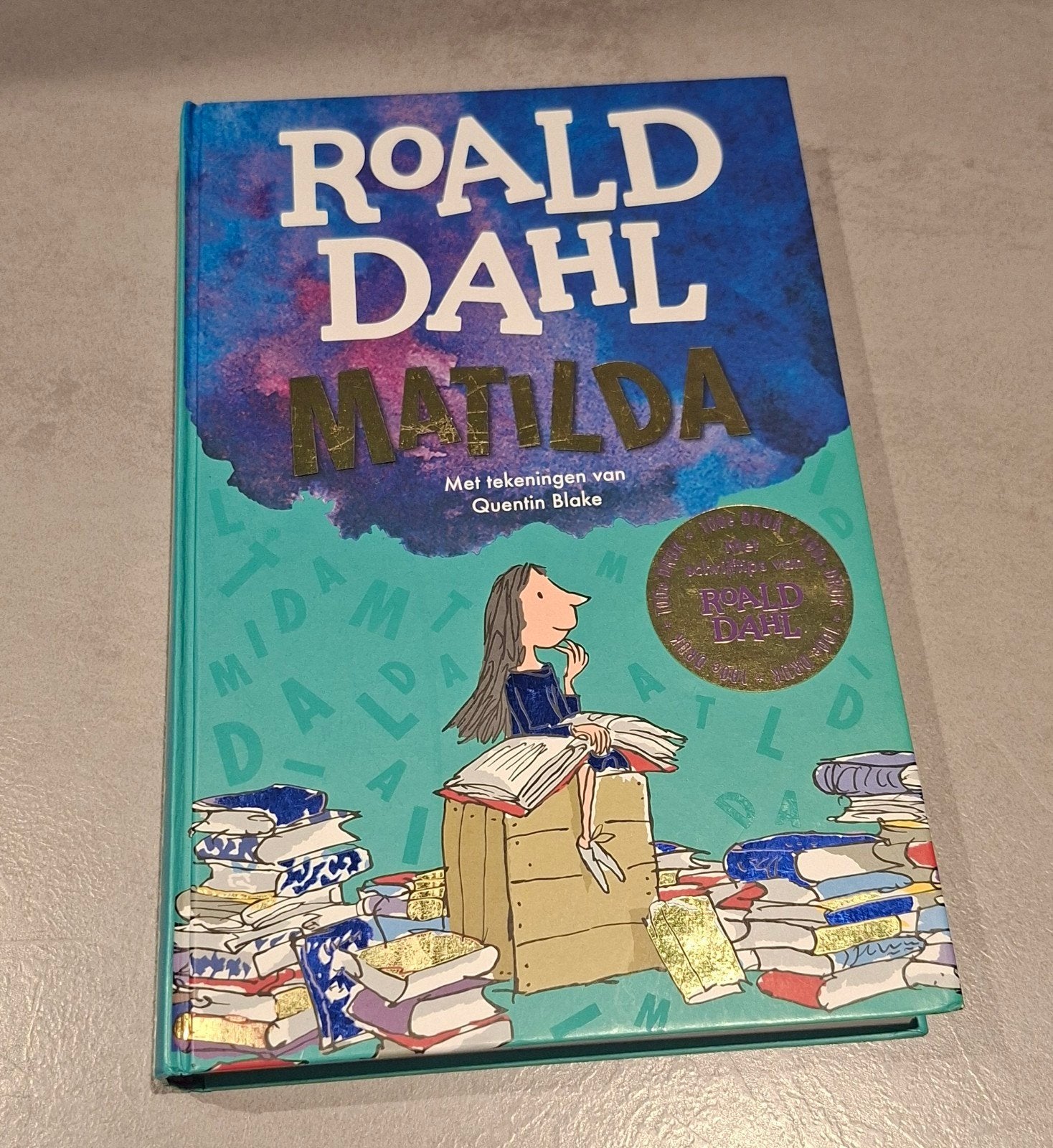 Roald Dahl - Matilda (met tekeningen van Quentin Blake), Ophalen of Verzenden, Zo goed als nieuw, Roald Dahl, Fictie