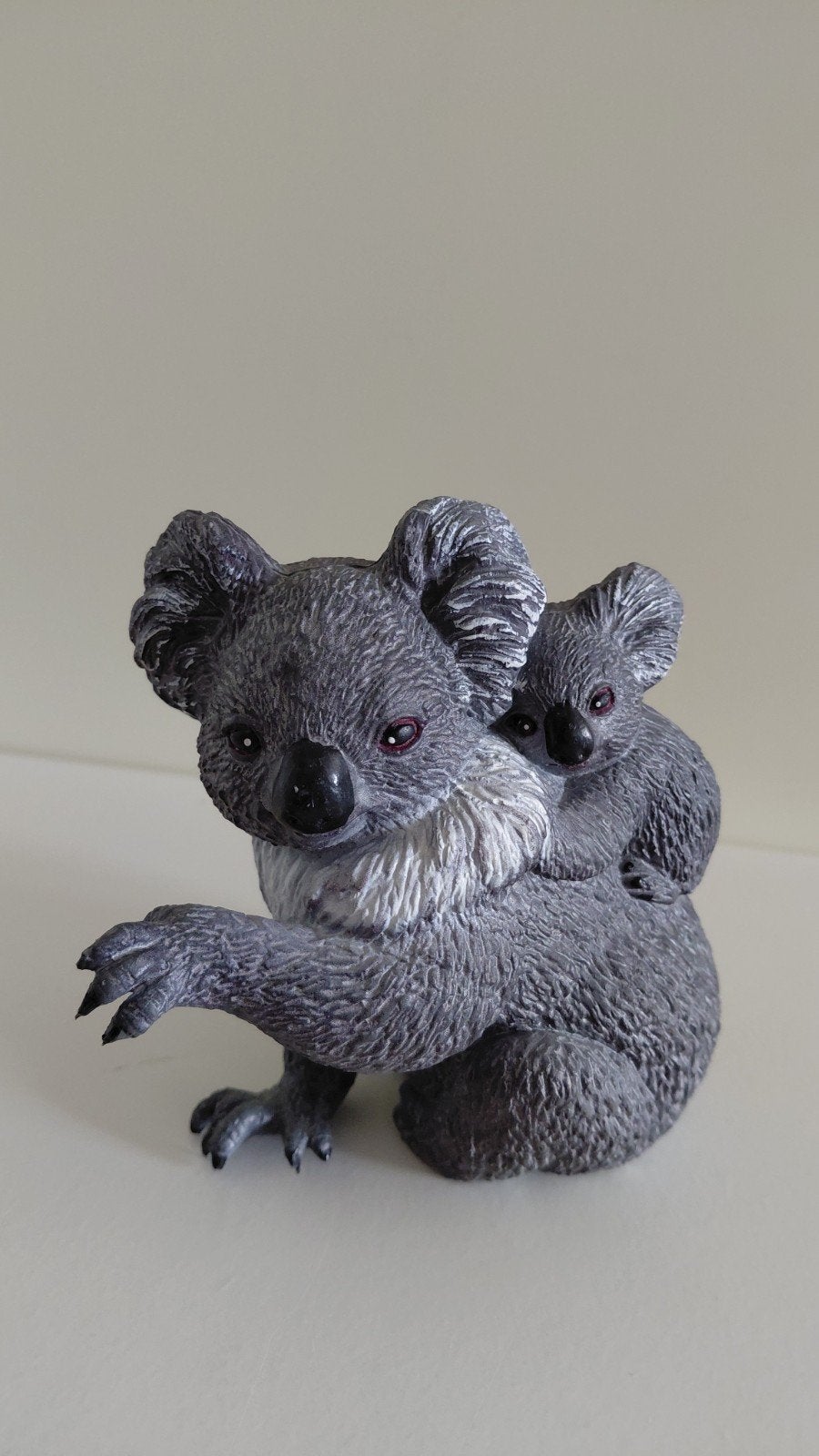 Koala met jong, Ophalen of Verzenden, Zo goed als nieuw, Beeldje of Figuurtje