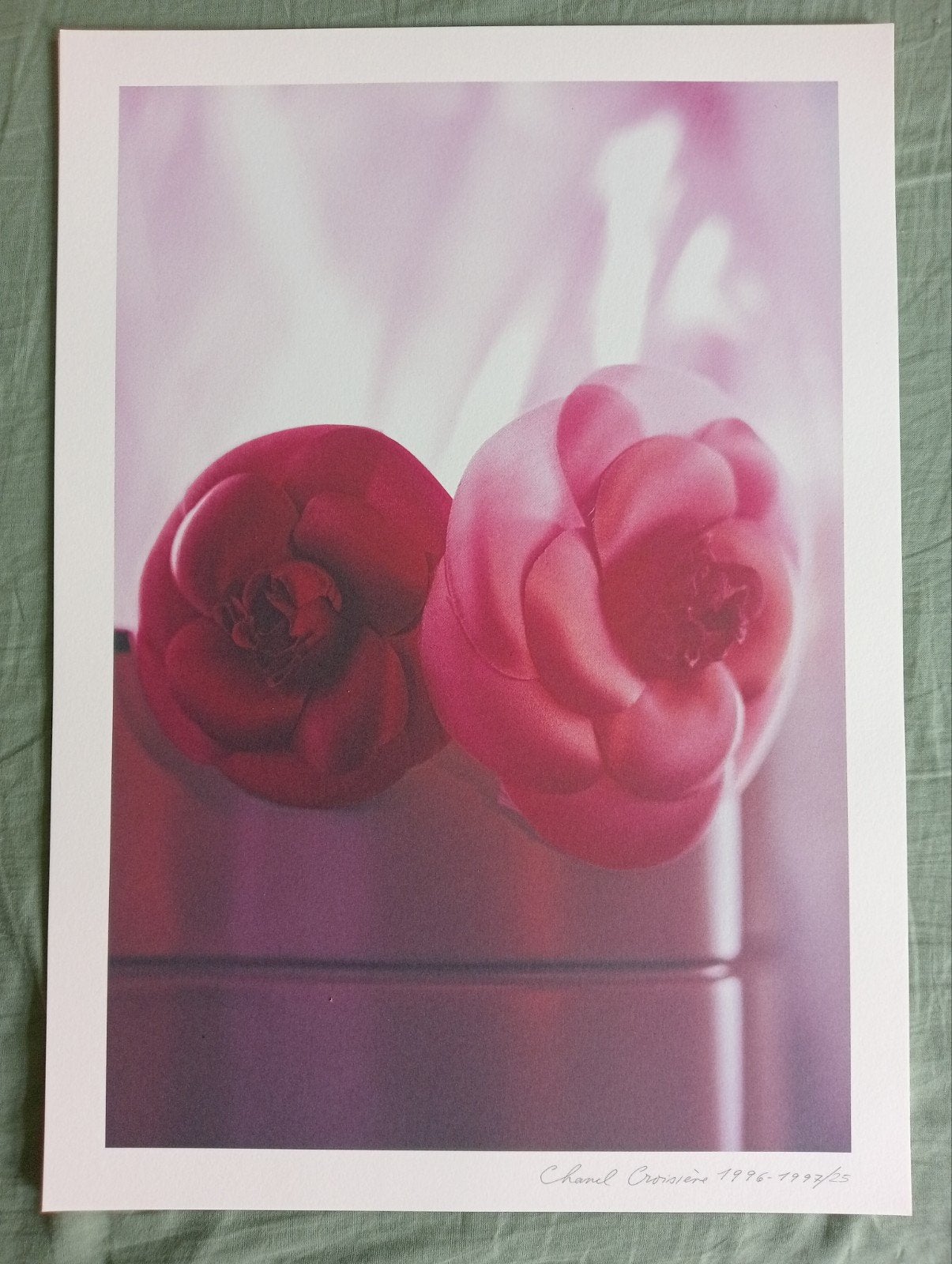Karl Lagerfeld - Fotolitho Chanel 1996., Ophalen of Verzenden, 1980 tot heden, Overige onderwerpen
