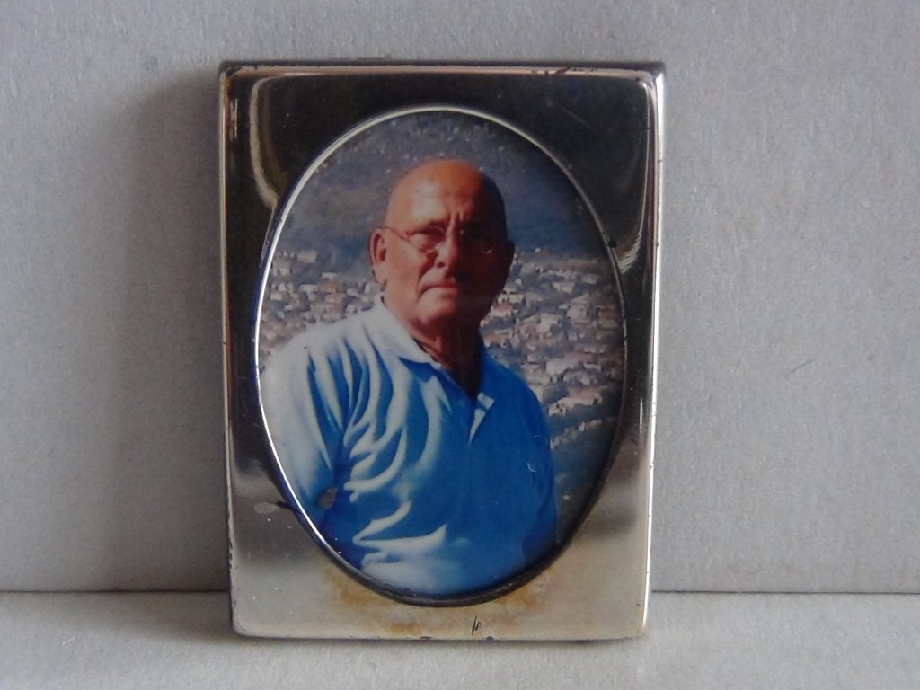 Zilveren fotolijstje EY6 fotolijstje voor pasfoto formaat, Gebruikt, Zilver, Zilver, Ophalen of Verzenden