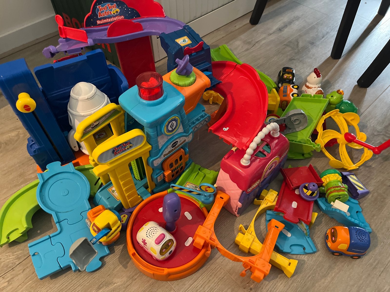 VTech Toet Toet Auto's Ruimtestation en meer, Ophalen, Gebruikt, Bouwen, Met geluid