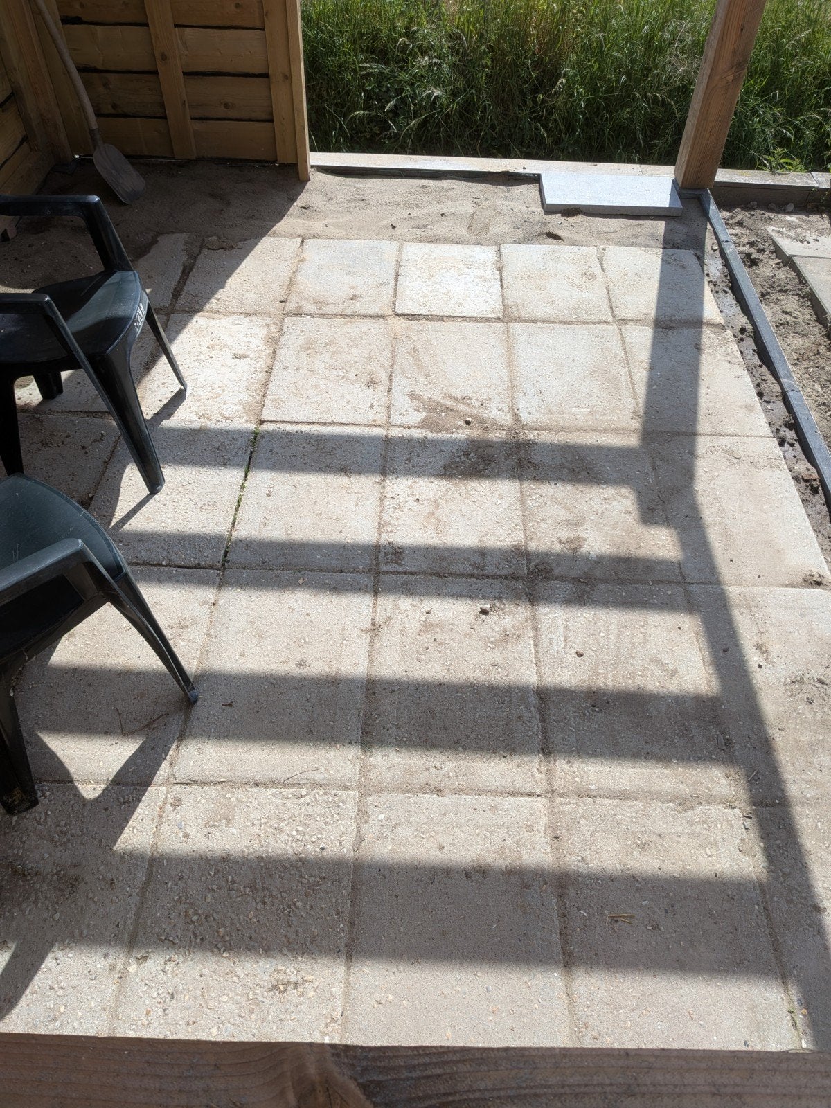 Gratis 40 grindtegels 40x60 cm tegels, Tuin en Terras, Gebruikt, Ophalen of Verzenden, 10 m² of meer, Grind