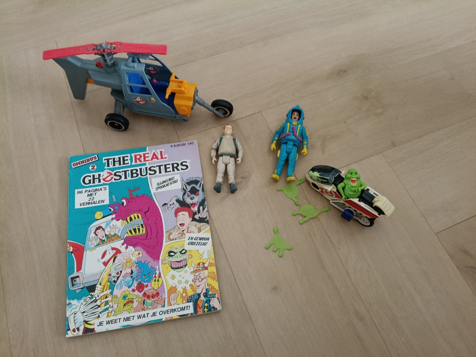 Retro Ghostbusters speelgoed lot met helikopter en figuren, Ophalen of Verzenden, Gebruikt