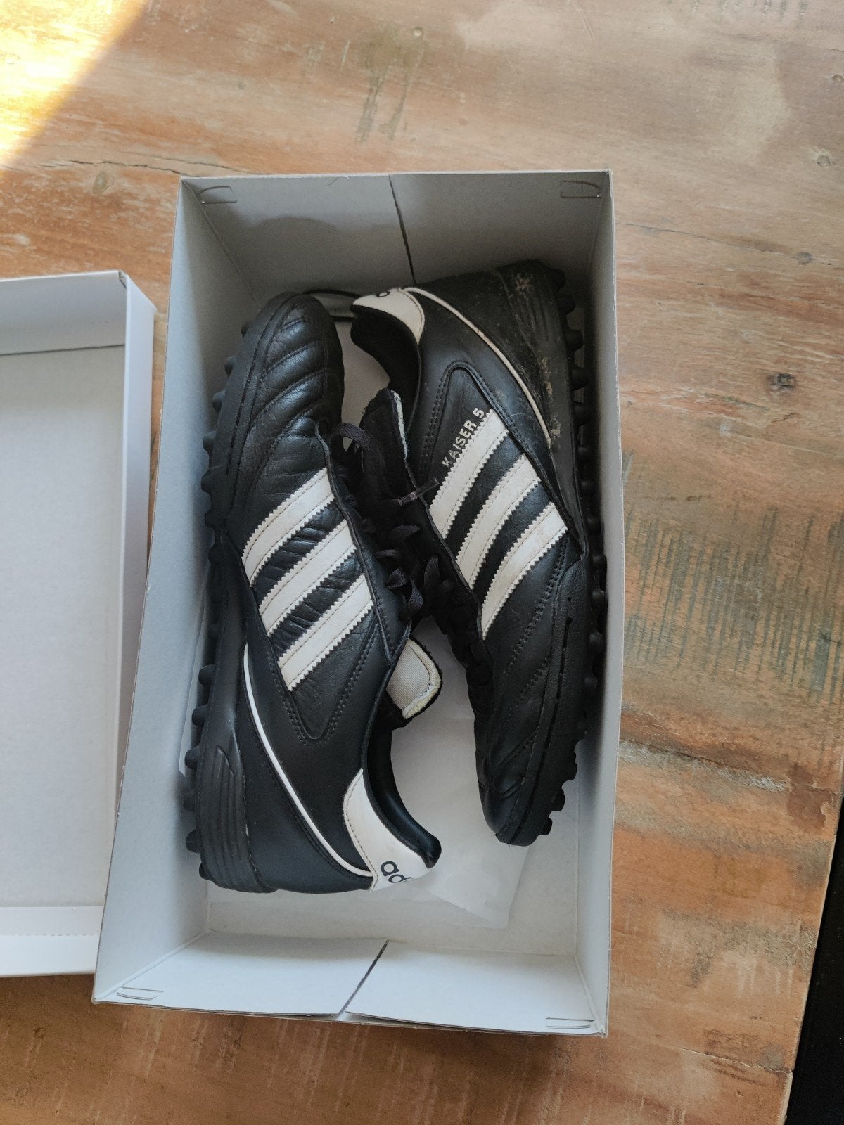 Adidas Kaiser 5 maat 44 - Gebruikt voor 1 maand, Gebruikt, Schoenen, Maat L, Ophalen of Verzenden