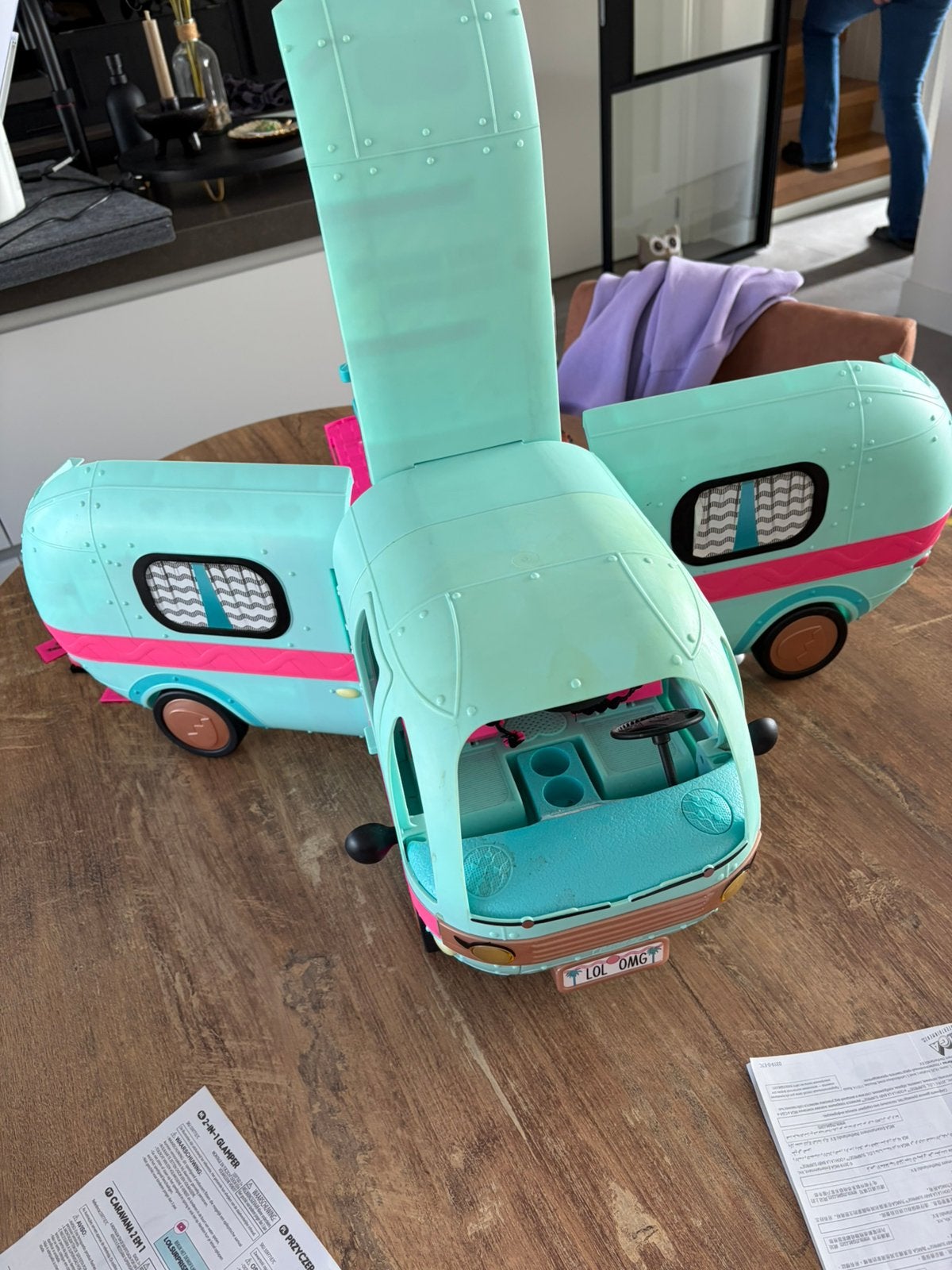 Foto 10 van L.O.L. Surprise! 2-in-1 Glamper Camper