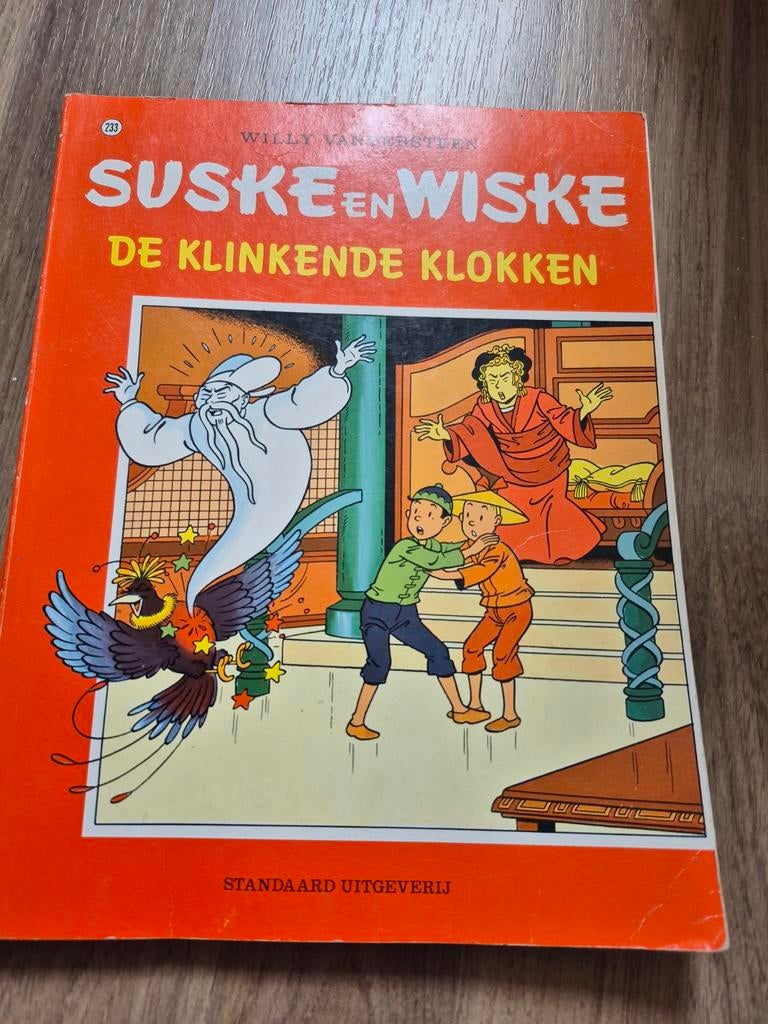 Suske en Wiske: De Klinkende Klokken (nr. 233), Eén stripboek, Ophalen of Verzenden, Gelezen, Willy Vandersteen