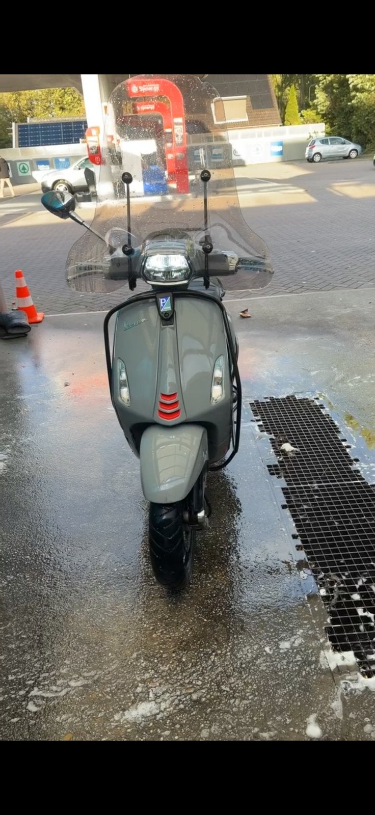 Vespa sprint 2020, Fietsen en Brommers, Ophalen, Zo goed als nieuw, Benzine