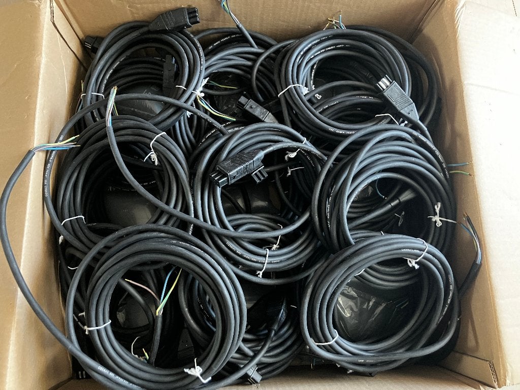 Partij (25x) Hirschmann STAK 3K kabels 5M rolluik/ zonwering, Ophalen of Verzenden, Nieuw, Kabel of Snoer