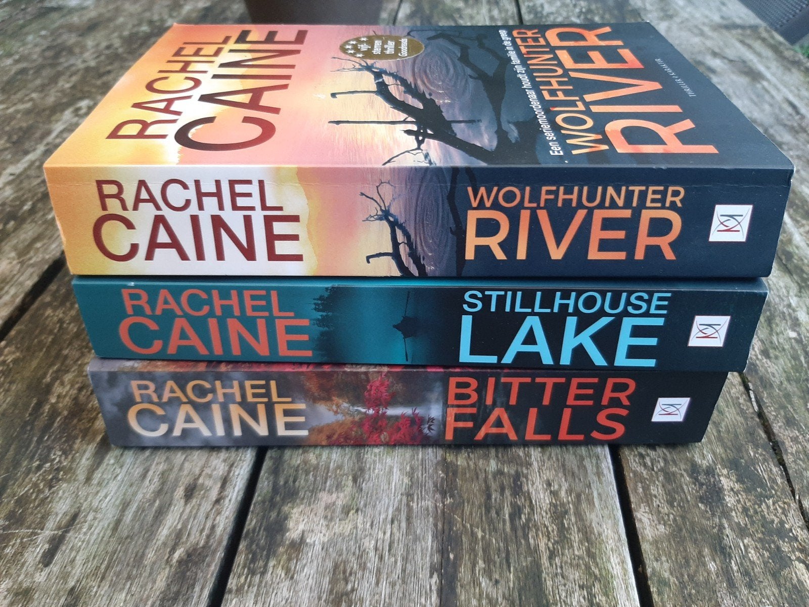 3 boeken van rachel caine thrillers, Ophalen of Verzenden, Zo goed als nieuw
