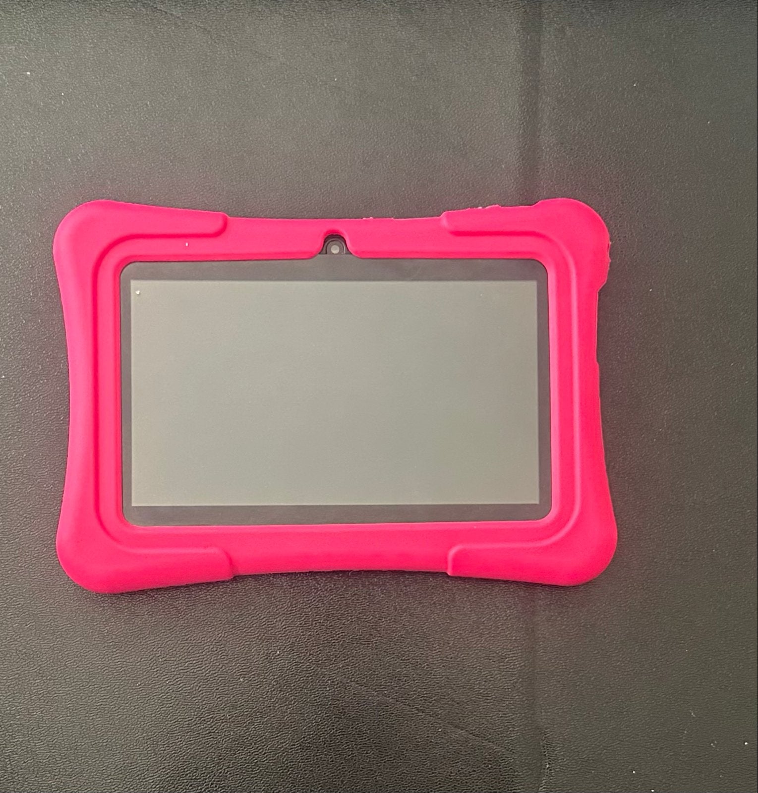 Tablet met roze beschermhoes, 32 GB, Zo goed als nieuw, Wi-Fi, Uitbreidbaar geheugen