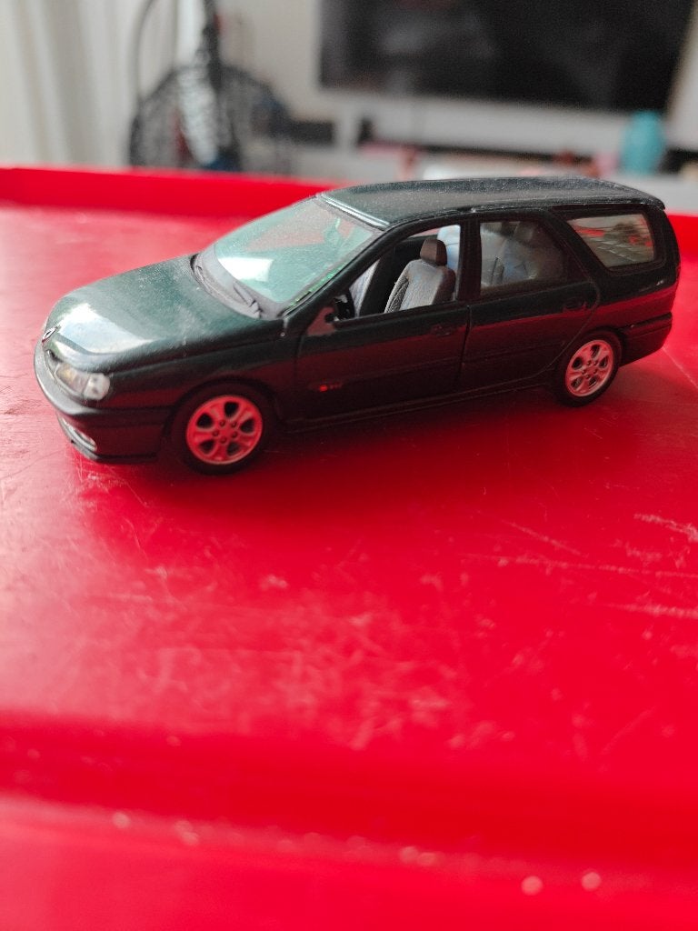 Renault Laguna break, 1/43, Hobby en Vrije tijd, Modelauto's | 1:43, Ophalen of Verzenden, Gebruikt, Auto, Overige merken