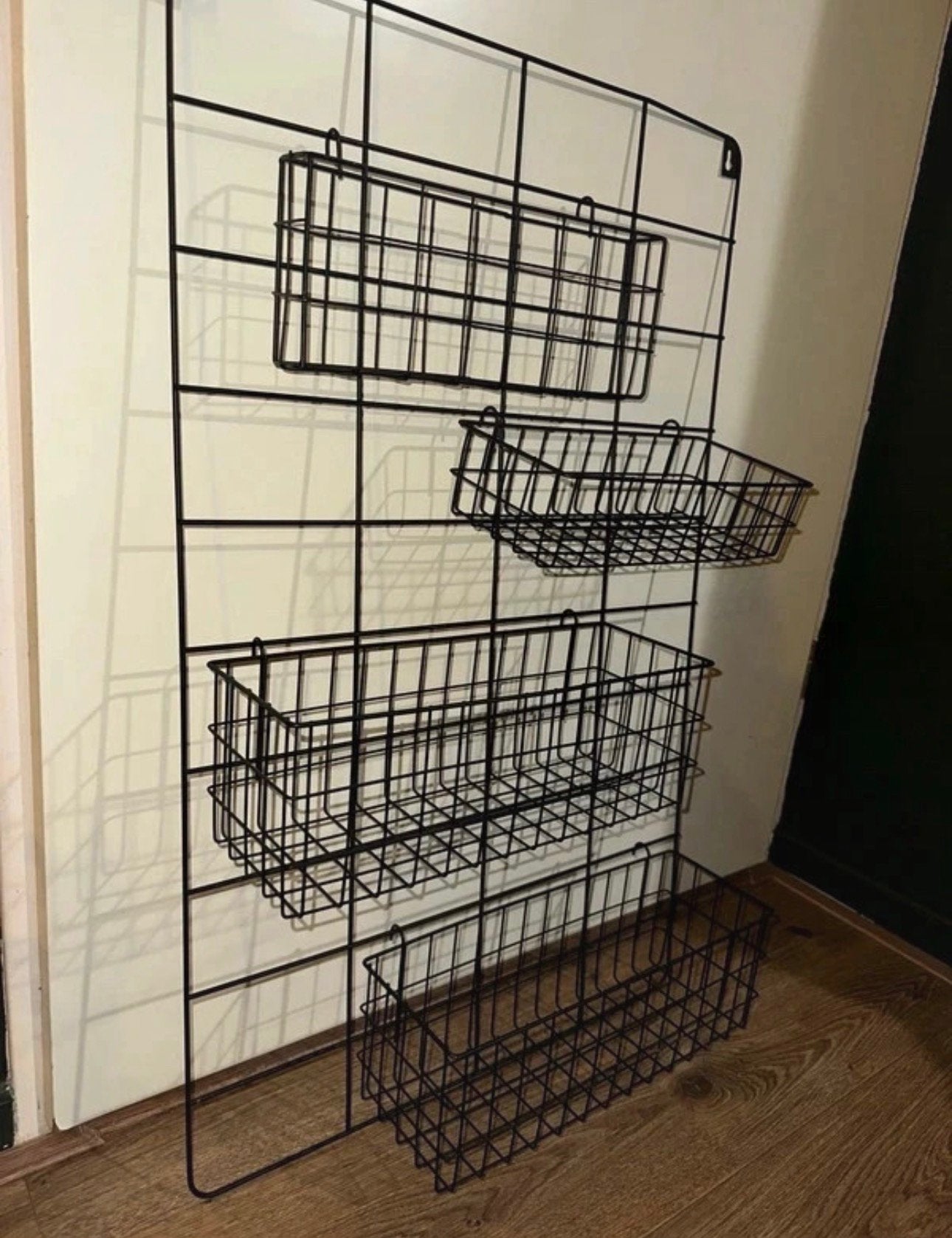Multiboard met manden, wandrek met metalen hangmand 4 stuks, Ophalen, Zo goed als nieuw, Overige typen