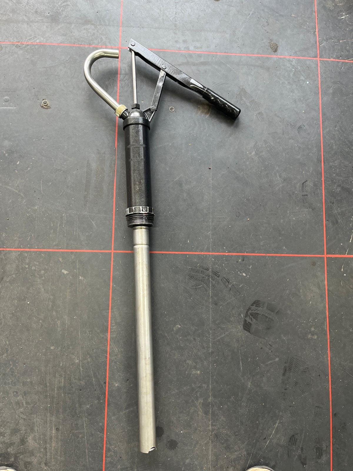 Professionele oliepomp 60 liter of 200 liter  vat, Auto diversen, Autogereedschap, Ophalen, Gebruikt