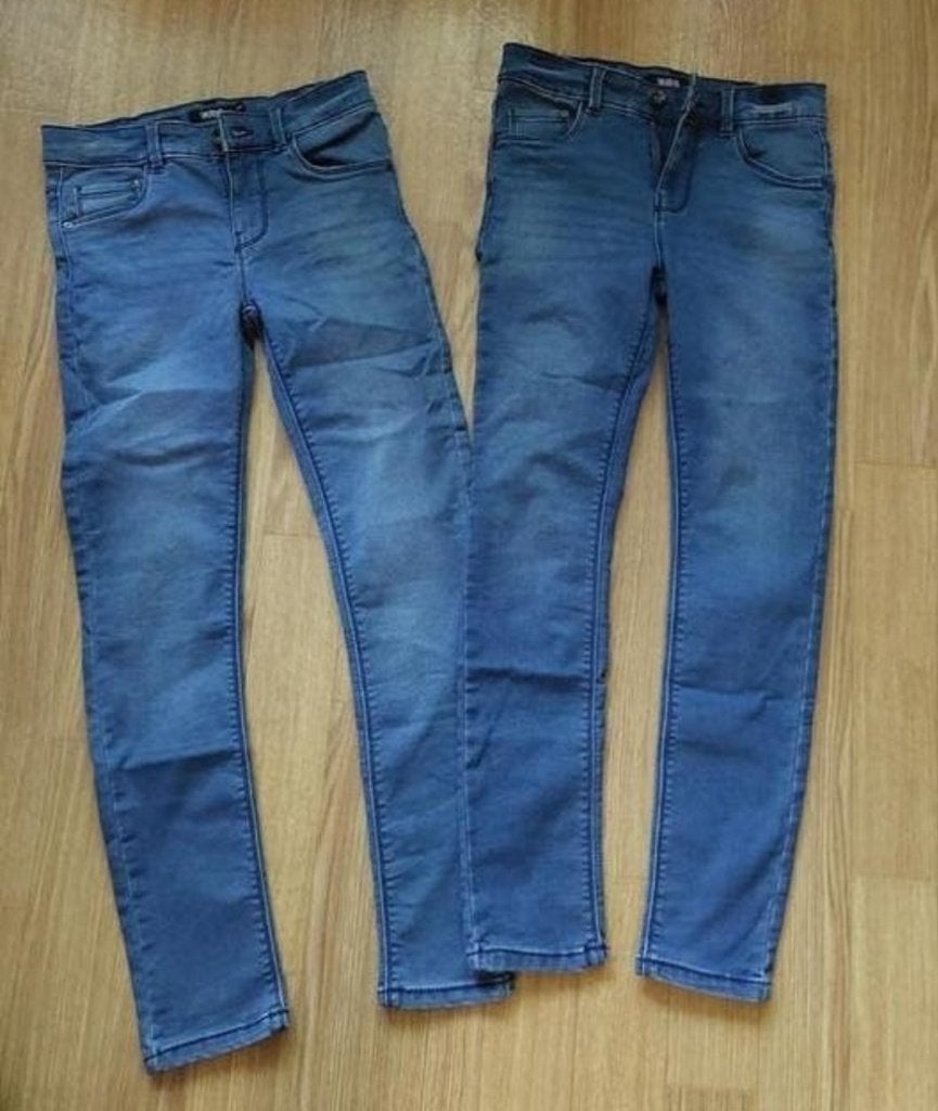 2 nieuwe skinny fit broekjes maat 152, Kinderen en Baby's, Kinderkleding | Maat 152, Broek, Europe Kids, Jongen of Meisje, Nieuw