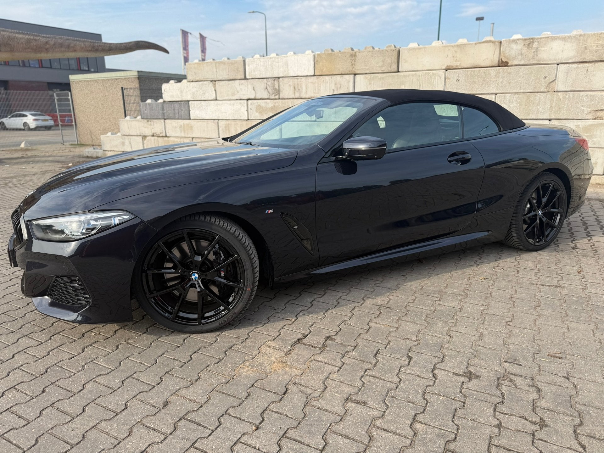 BMW 8-serie 840i xDrive High Executive M-SPORT/2021/1e EIGEN, Auto's, Automaat, Dealer onderhouden, Gebruikt, Zwart