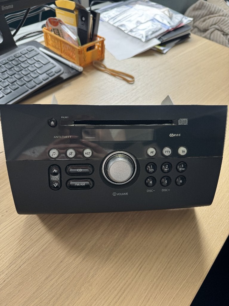 Autoradio met cd voor Suzuki Swift 2008, Ophalen of Verzenden, Gebruikt