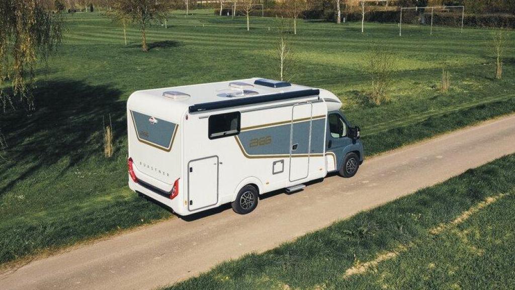 Bürstner B66 VERWACHT +- JULI 2026, Caravans en Kamperen, Campers, Ringverwarming, Bedrijf, Diesel, Bürstner