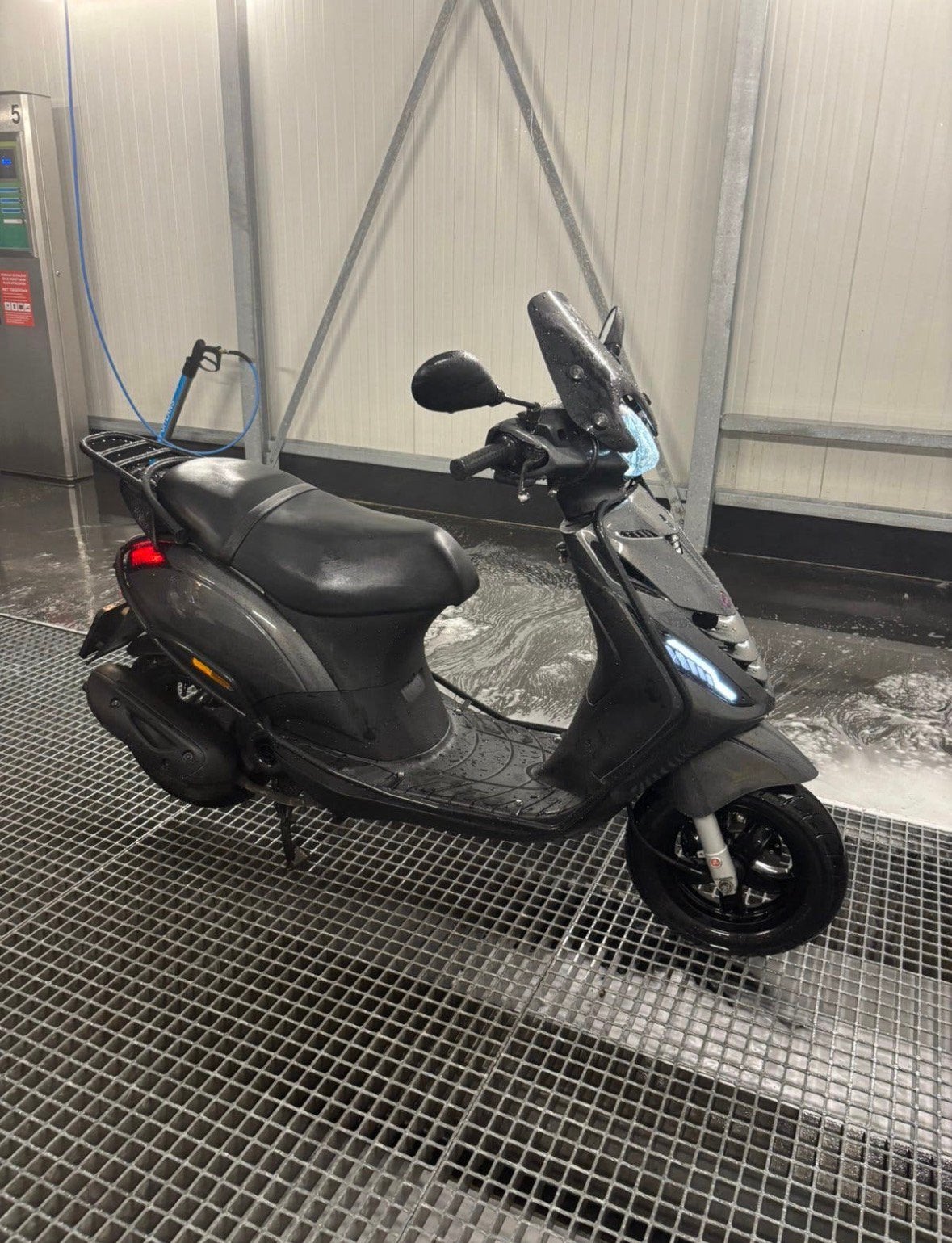 Piaggio zip, Zip, Ophalen of Verzenden, Zo goed als nieuw, Benzine