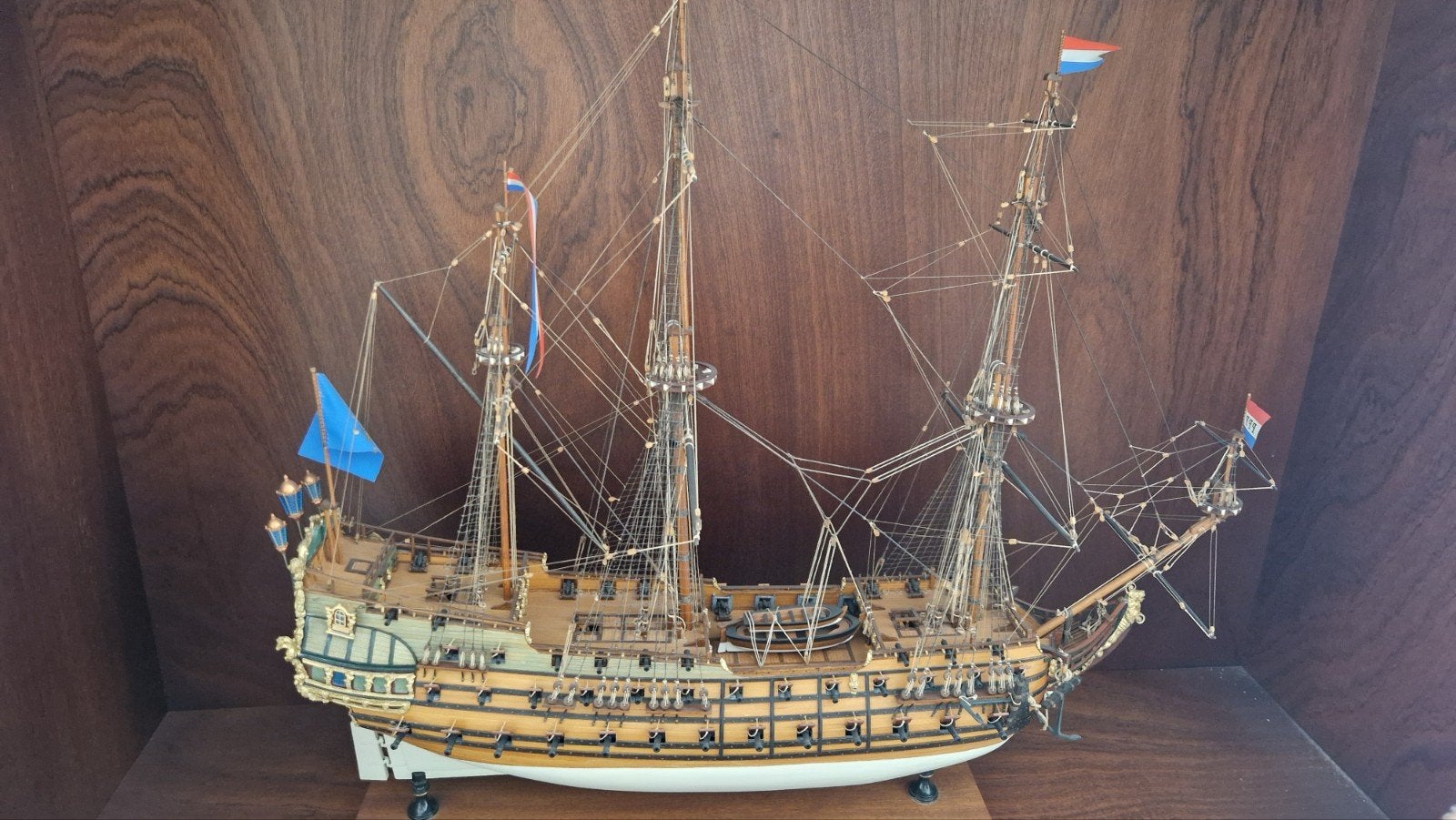 Modelboot Friesland 1663 - Gedetailleerd Scheepsmodel, Hobby en Vrije tijd, Ophalen