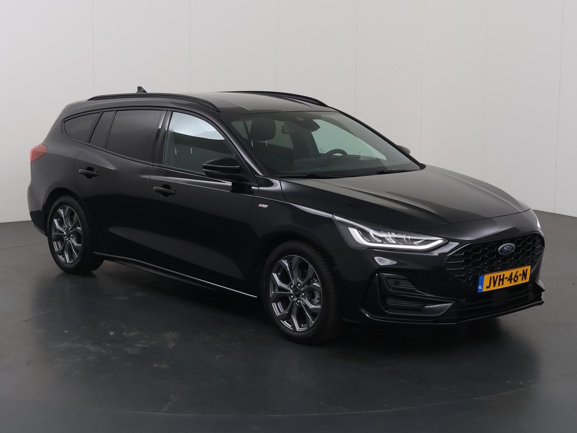 Foto 23 van Ford Focus Wagon 1.0 EcoBoost Hybrid ST Line | Trekhaak | Wi