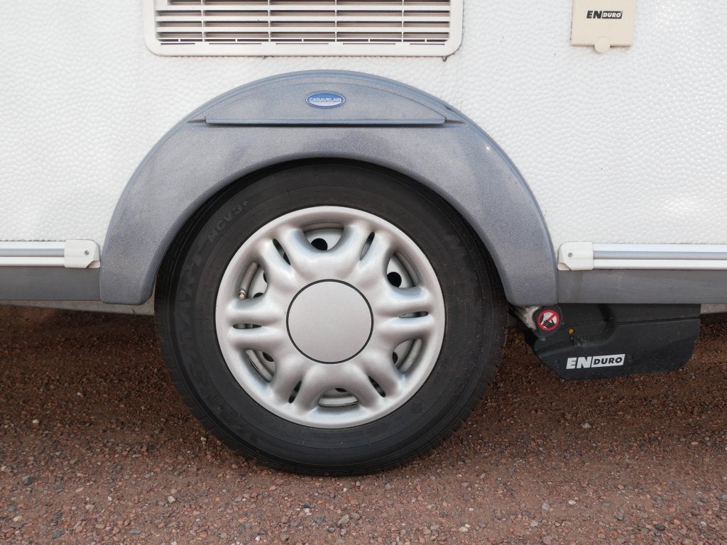 Caravelair Antares Luxe 450 Incl. mover, Caravans en Kamperen, Caravans, Bedrijf, Treinzit, 750 - 1000 kg, 5 tot 6 meter