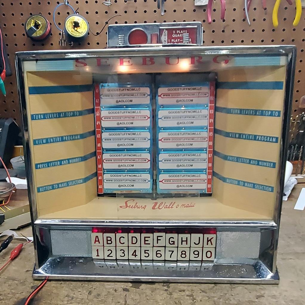 Kenner gezocht voor afstellen Seeburg 3W100 Wall-o-matic, Verzamelen, Automaten | Jukeboxen, Ophalen of Verzenden, Gebruikt, 1950 tot 1960