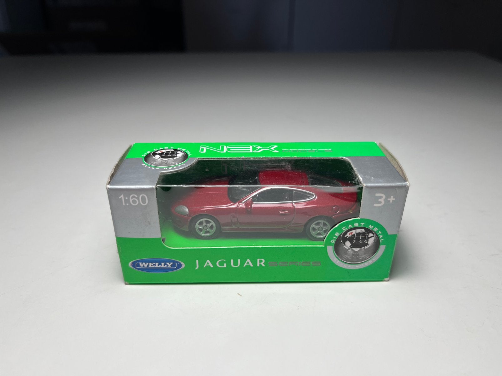 Welly - Jaguar XK Coupé - Schaal 1:60, Ophalen of Verzenden, Zo goed als nieuw, Auto