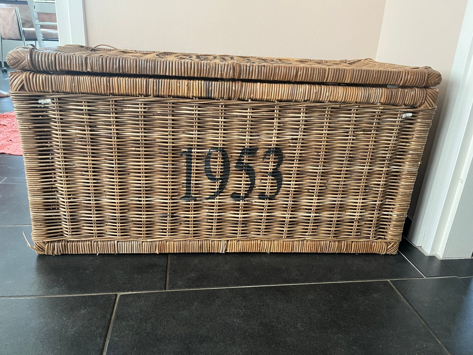 Riviera Maison rieten dekenkist, Huis en Inrichting, Ophalen, Overige materialen, Gebruikt, Minder dan 50 cm