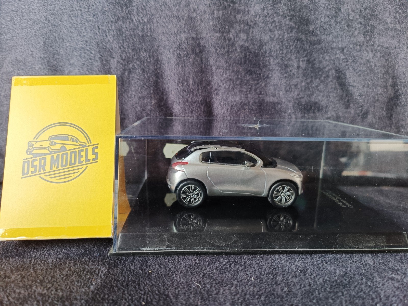 1:43 Peugeot concept car HR1, S, Auto, R, Nieuw