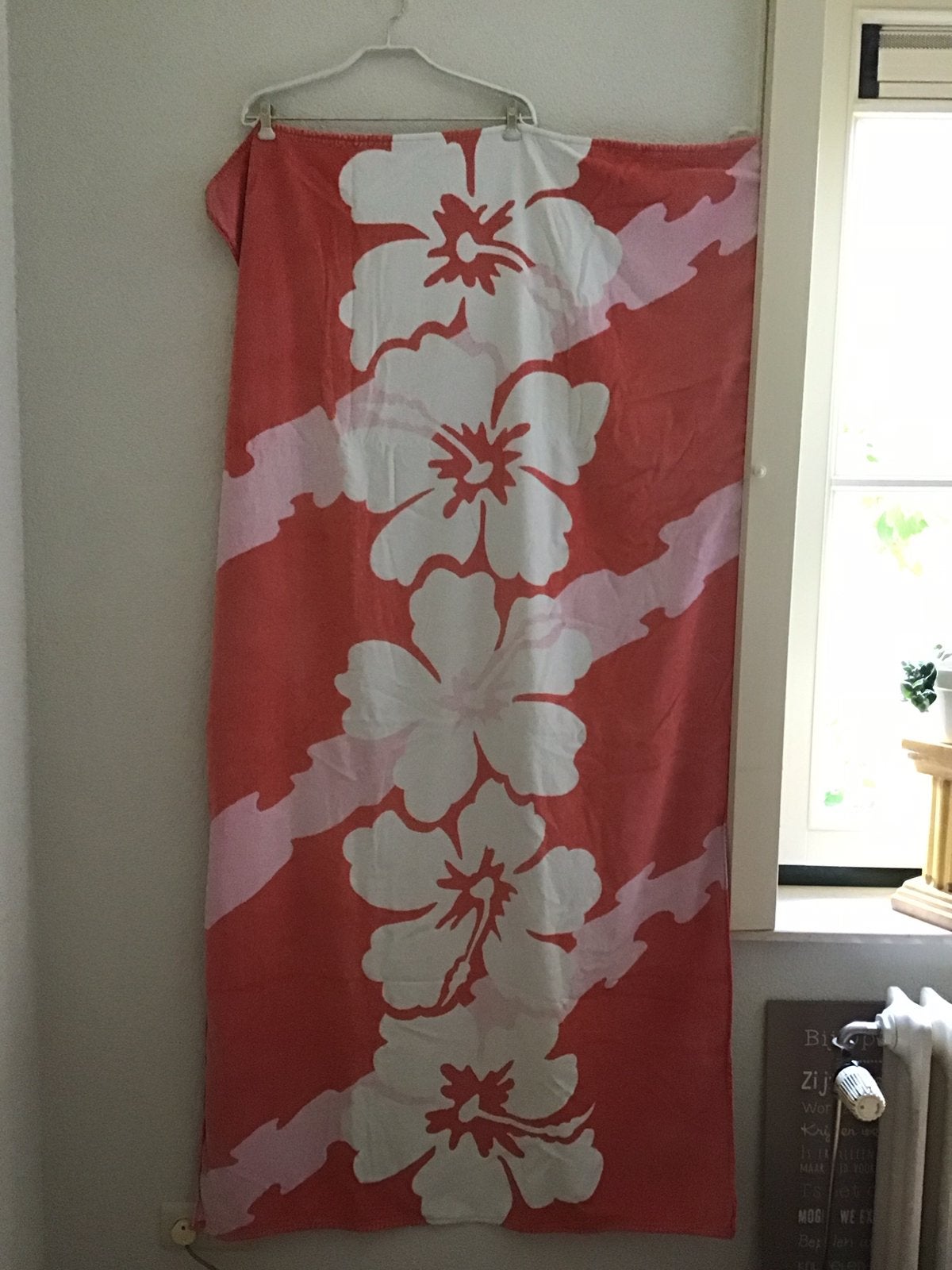 Hema Badlaken koraalkleurig 165x95 cm, Overige kleuren, Overige merken, Badlaken, Ophalen of Verzenden