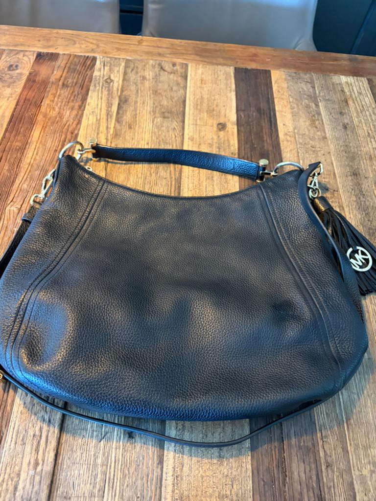 Michael Kors schoudertas, Ophalen of Verzenden, Gebruikt, Zwart, Schoudertasje