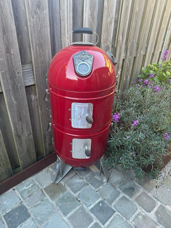 Fornetto Smoker - Rood, Tuin en Terras, Houtskoolbarbecues, Ophalen, Gebruikt