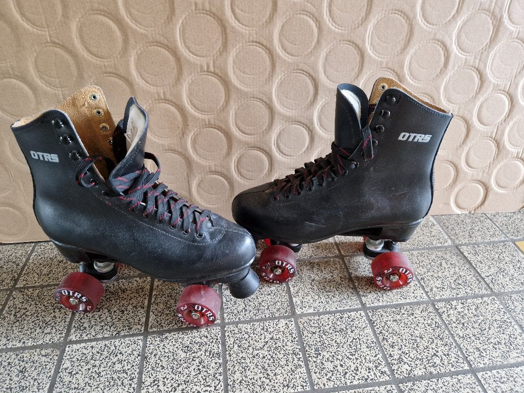 rollerskates, Sport en Fitness, Ophalen, Zo goed als nieuw, Overige typen
