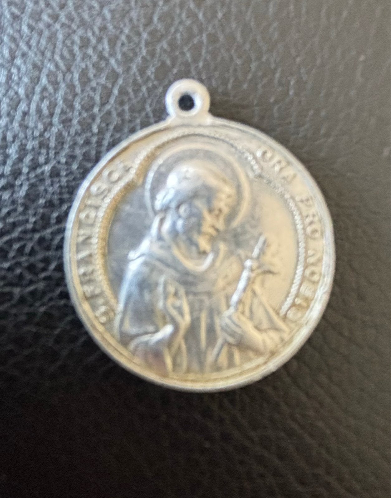 Zilverkleurige Medaille Heilige Franciscus en Clara, Ophalen of Verzenden