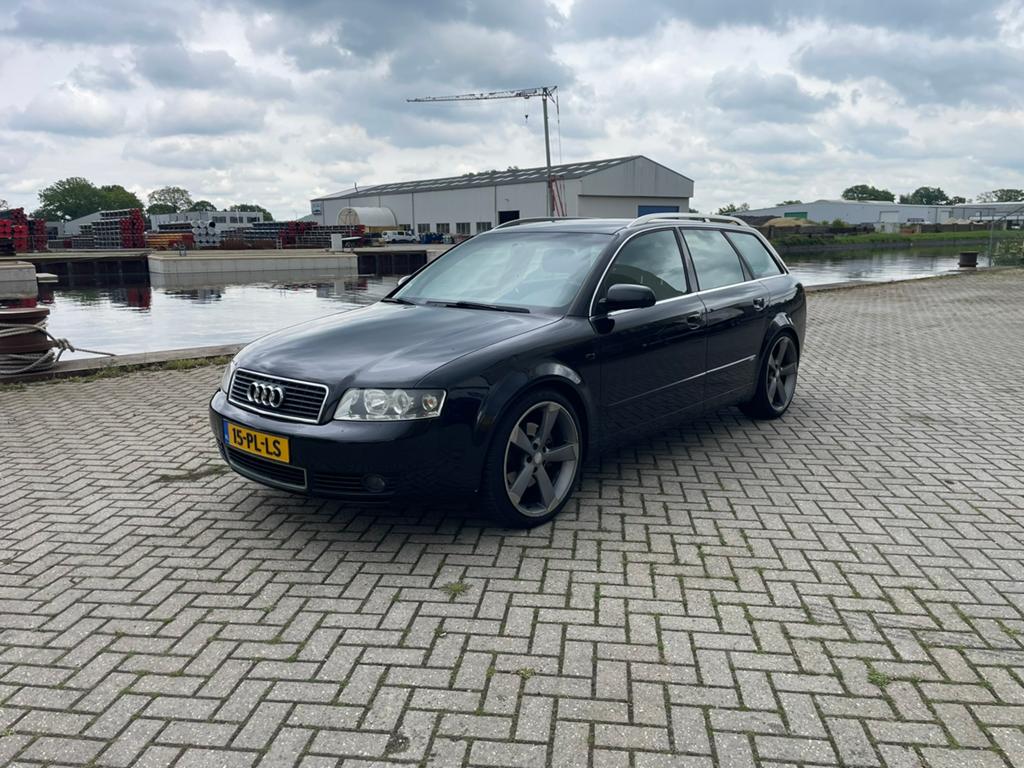Audi A4 b61.8T Avant 2004, Auto's, Audi, Particulier, A4, Benzine, D, Stationwagon, Handgeschakeld, Origineel Nederlands, Zwart