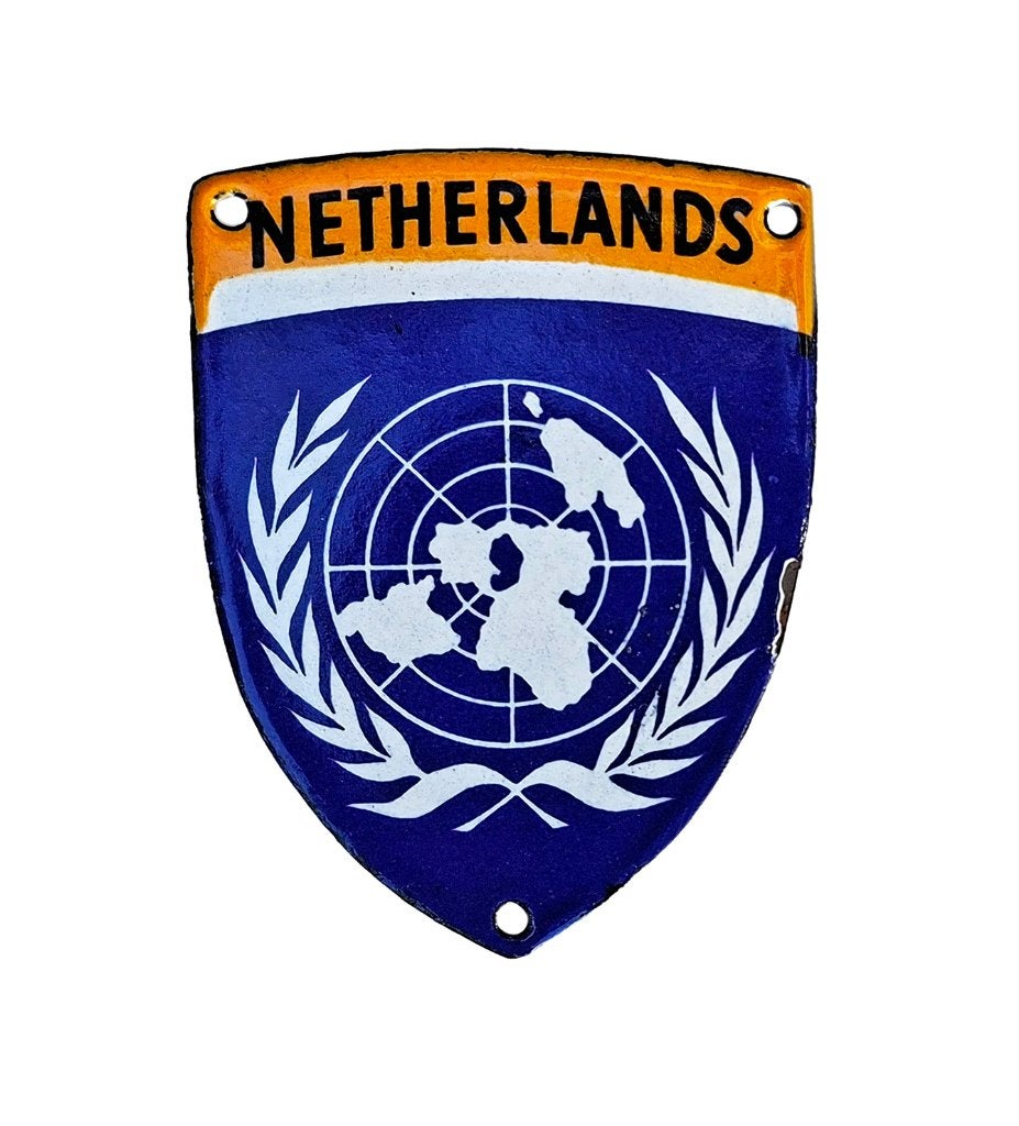Korea Oorlog UN Medaille Kepie VN KNIL NDVN Uniform Embleem, Ophalen of Verzenden, Landmacht, Azië, Embleem of Badge