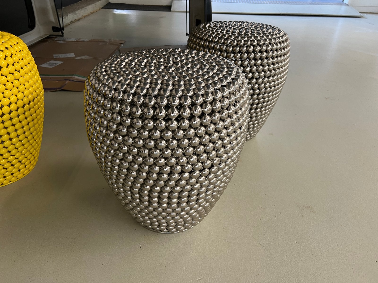Pols Potten Poef  2x Zilver/chroom 40 cm hoog, Huis en Inrichting, Minder dan 50 cm, Rond, Ophalen of Verzenden, Zo goed als nieuw