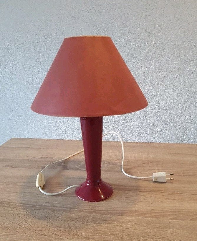 Tafellamp/schemerlamp bordeaux rood, Met schakelaar, Gebruikt, Rood, Schemerlamp